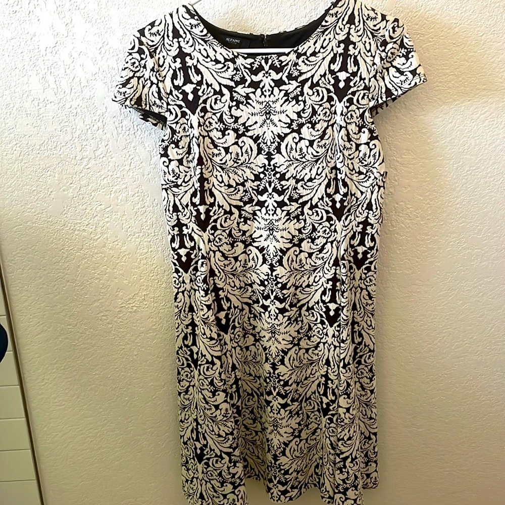 Alfani dress